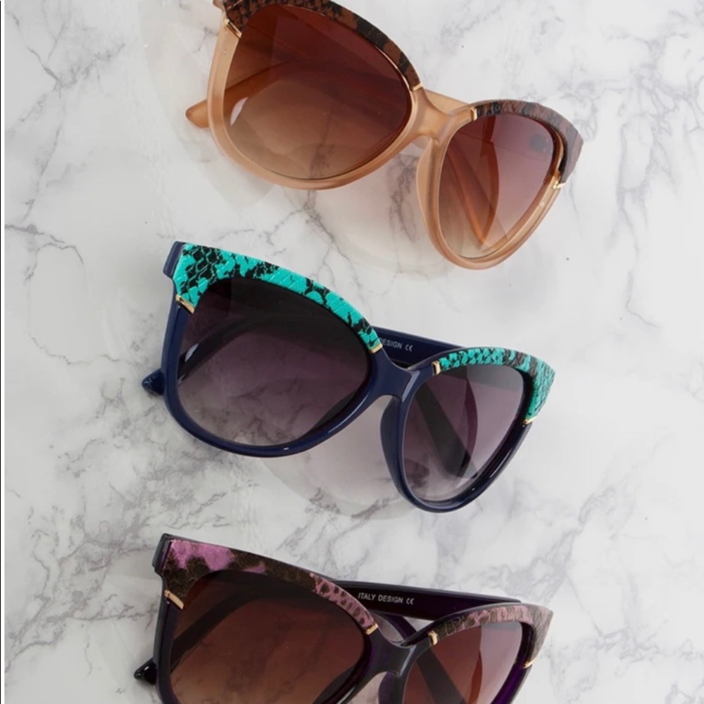Women’s fashion sunglasses